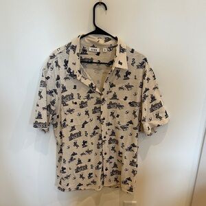 Men's Short-Sleeve Beige Printed Button-Down Shirt